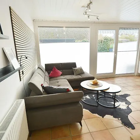 Haus Heide 2 *